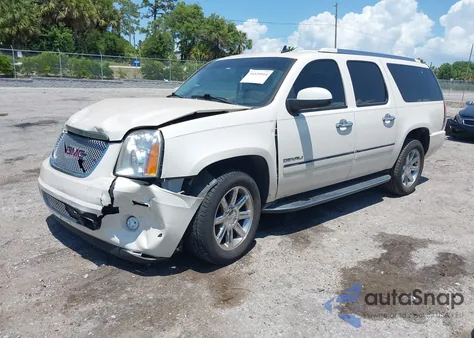 2013 GMC Yukon Xl 1500 Denali z USA, uszkodzony, nr VIN 1GKS1MEF5DR379142